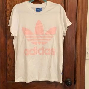 Adidas Oversized Graphic-t